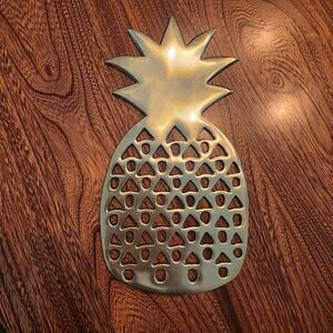 Vintage MCM Solid Brass Pineapple Flat Trivet Wall Hanging Made in India 9 in